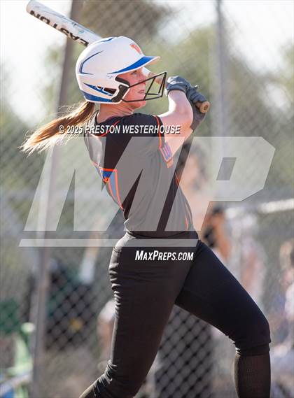 Thumbnail 2 in Westlake @ Moorpark photogallery.