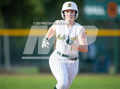 Thumbnail 3 in Westlake @ Moorpark photogallery.