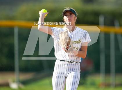 Thumbnail 3 in Westlake @ Moorpark photogallery.