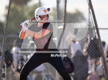 Thumbnail 1 in Westlake @ Moorpark photogallery.