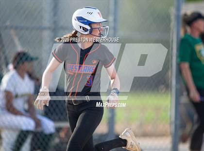 Thumbnail 3 in Westlake @ Moorpark photogallery.