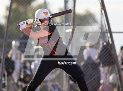 Thumbnail 2 in Westlake @ Moorpark photogallery.