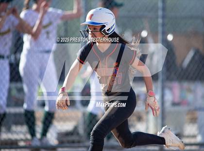 Thumbnail 2 in Westlake @ Moorpark photogallery.