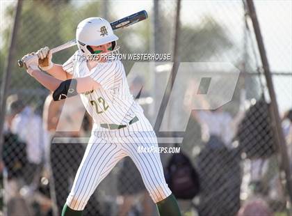Thumbnail 3 in Westlake @ Moorpark photogallery.