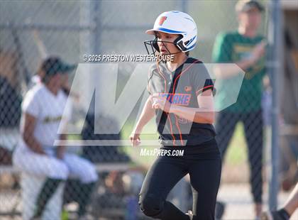 Thumbnail 2 in Westlake @ Moorpark photogallery.