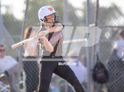 Thumbnail 2 in Westlake @ Moorpark photogallery.
