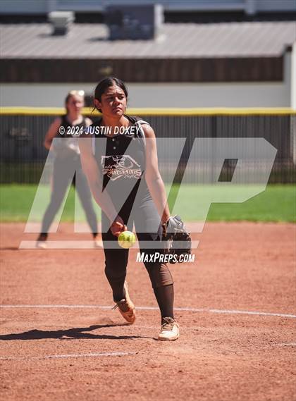 Thumbnail 3 in Coleville vs. Round Mountain (NIAA Class 1A State Playoff Game 1) photogallery.
