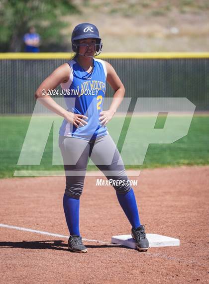 Thumbnail 2 in Coleville vs. Round Mountain (NIAA Class 1A State Playoff Game 1) photogallery.