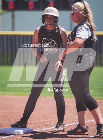 Thumbnail 1 in Coleville vs. Round Mountain (NIAA Class 1A State Playoff Game 1) photogallery.