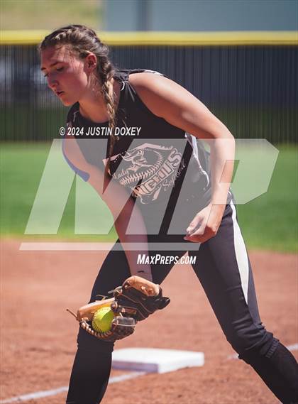 Thumbnail 3 in Coleville vs. Round Mountain (NIAA Class 1A State Playoff Game 1) photogallery.