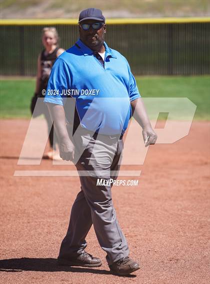 Thumbnail 2 in Coleville vs. Round Mountain (NIAA Class 1A State Playoff Game 1) photogallery.
