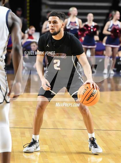 Thumbnail 1 in Perry vs. Hamilton (AIA 6A Final) photogallery.
