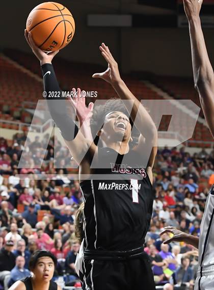 Thumbnail 3 in Perry vs. Hamilton (AIA 6A Final) photogallery.