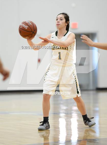 Thumbnail 2 in Crystal City @ Jourdanton (Ro-Hawk BB Tournament) photogallery.