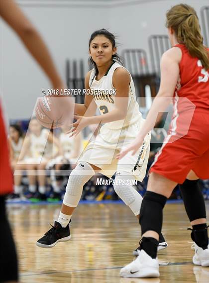 Thumbnail 3 in Crystal City @ Jourdanton (Ro-Hawk BB Tournament) photogallery.