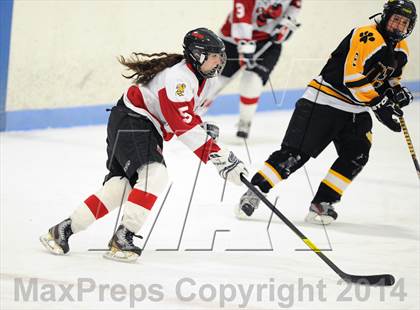 Thumbnail 2 in Hand @ Branford (SCC Division II Semifinal) photogallery.