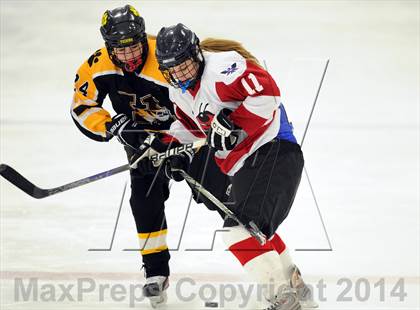 Thumbnail 3 in Hand @ Branford (SCC Division II Semifinal) photogallery.