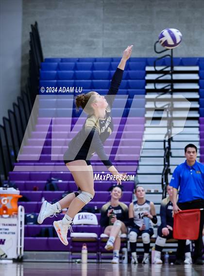 Thumbnail 2 in Arlington vs Lake Washington photogallery.