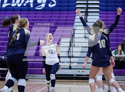 Thumbnail 2 in Arlington vs Lake Washington photogallery.