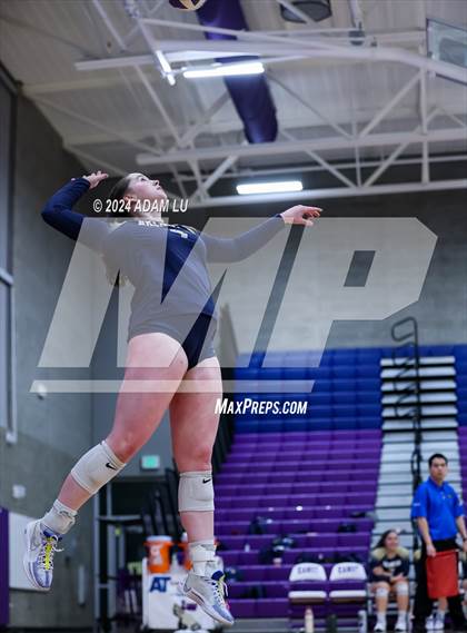 Thumbnail 3 in Arlington vs Lake Washington photogallery.
