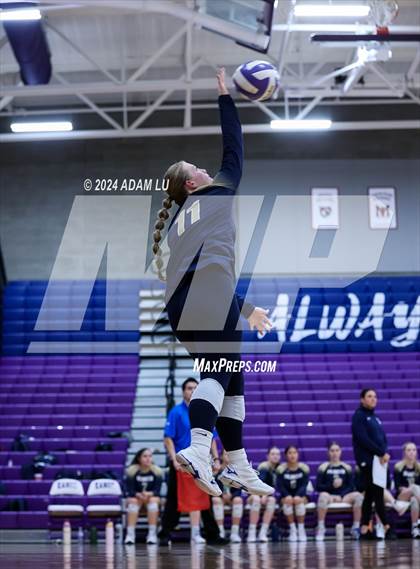 Thumbnail 1 in Arlington vs Lake Washington photogallery.