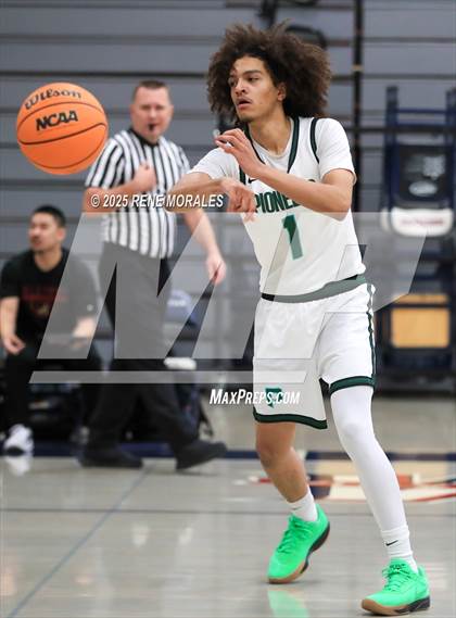 Thumbnail 1 in Bishop Alemany vs Providence (Crown City Round Ball Classic) photogallery.