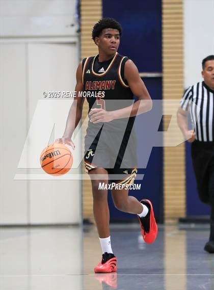 Thumbnail 1 in Bishop Alemany vs Providence (Crown City Round Ball Classic) photogallery.