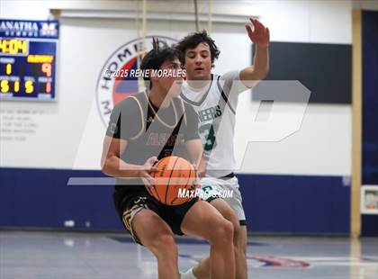 Thumbnail 2 in Bishop Alemany vs Providence (Crown City Round Ball Classic) photogallery.