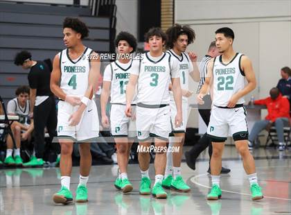 Thumbnail 1 in Bishop Alemany vs Providence (Crown City Round Ball Classic) photogallery.