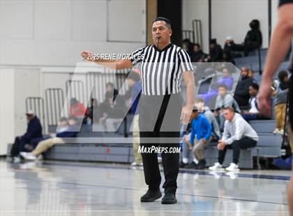 Thumbnail 2 in Bishop Alemany vs Providence (Crown City Round Ball Classic) photogallery.