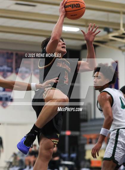 Thumbnail 1 in Bishop Alemany vs Providence (Crown City Round Ball Classic) photogallery.