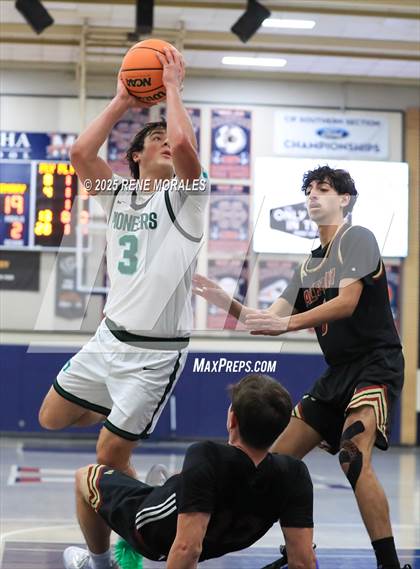 Thumbnail 1 in Bishop Alemany vs Providence (Crown City Round Ball Classic) photogallery.