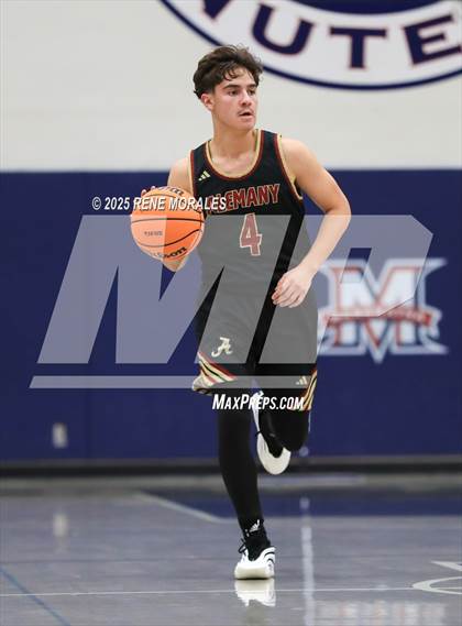 Thumbnail 2 in Bishop Alemany vs Providence (Crown City Round Ball Classic) photogallery.