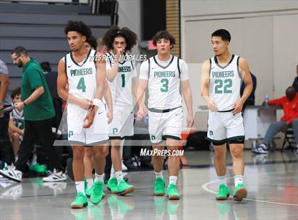 Thumbnail 3 in Bishop Alemany vs Providence (Crown City Round Ball Classic) photogallery.