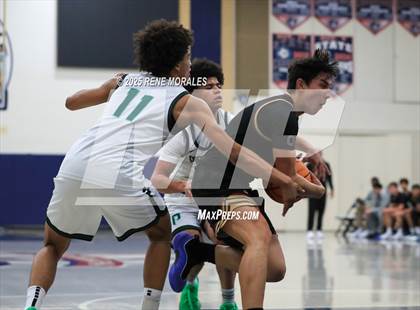 Thumbnail 2 in Bishop Alemany vs Providence (Crown City Round Ball Classic) photogallery.
