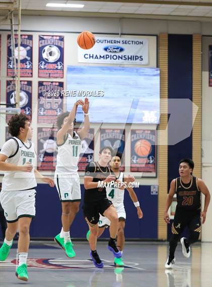 Thumbnail 1 in Bishop Alemany vs Providence (Crown City Round Ball Classic) photogallery.