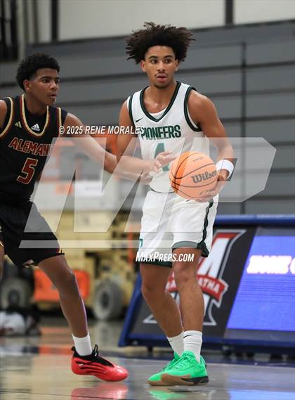 Thumbnail 1 in Bishop Alemany vs Providence (Crown City Round Ball Classic) photogallery.