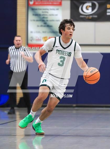 Thumbnail 1 in Bishop Alemany vs Providence (Crown City Round Ball Classic) photogallery.