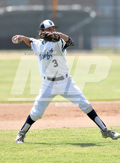 Thumbnail 3 in Paso Robles vs. Walnut (CIF SS D3 Semifinal) photogallery.