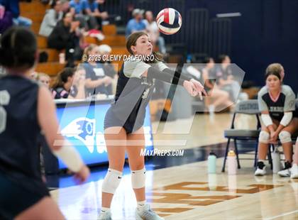 Thumbnail 2 in Regis Jesuit @ Columbine photogallery.