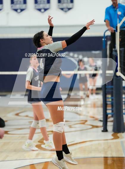 Thumbnail 1 in Regis Jesuit @ Columbine photogallery.