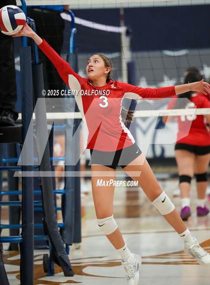 Thumbnail 3 in Regis Jesuit @ Columbine photogallery.