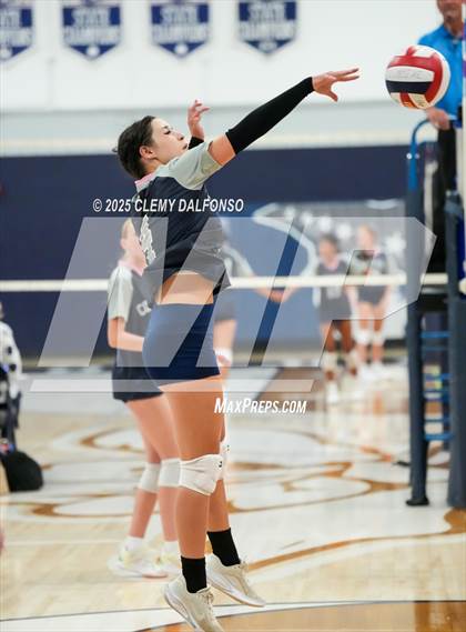 Thumbnail 3 in Regis Jesuit @ Columbine photogallery.