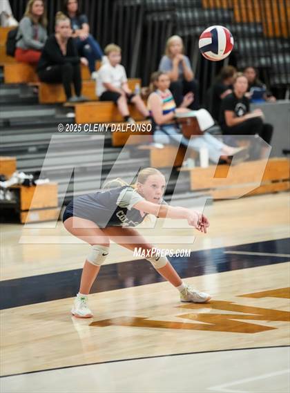 Thumbnail 2 in Regis Jesuit @ Columbine photogallery.