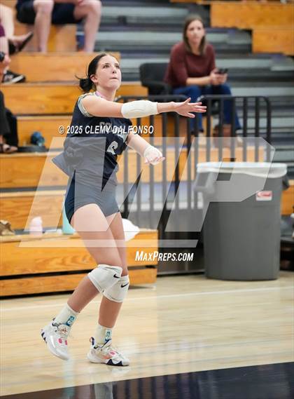 Thumbnail 3 in Regis Jesuit @ Columbine photogallery.