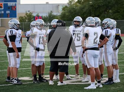 Thumbnail 1 in United South @ Boerne-Champion photogallery.