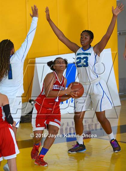 Thumbnail 1 in Price vs. Bellarmine-Jefferson (CIF SS D6 Final) photogallery.