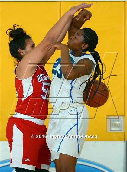 Thumbnail 3 in Price vs. Bellarmine-Jefferson (CIF SS D6 Final) photogallery.