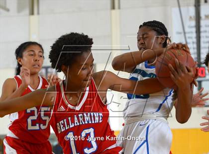 Thumbnail 1 in Price vs. Bellarmine-Jefferson (CIF SS D6 Final) photogallery.