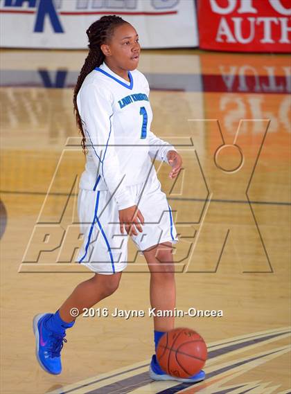 Thumbnail 3 in Price vs. Bellarmine-Jefferson (CIF SS D6 Final) photogallery.